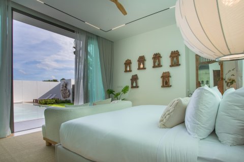 Chalet de 3 dormitorios en Bang Tao, Tailandia № 210253 - foto 10