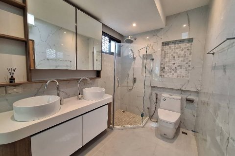 Propiedad 357.47 m2 en Rawai, Tailandia № 144435 - foto 13