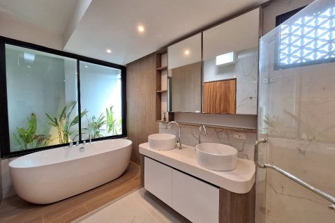 Propiedad 357.47 m2 en Rawai, Tailandia № 144435 - foto 14