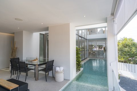 Villa in Bang Tao, Thailand 3 bedrooms № 70775 - photo 9