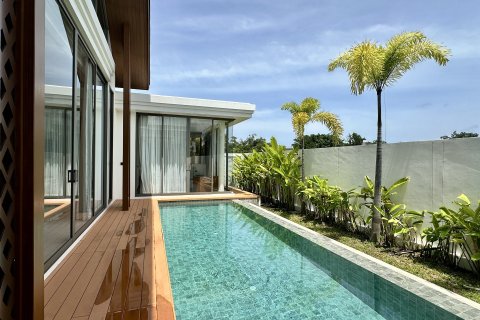 Chalet de 3 dormitorios en Bang Tao, Tailandia № 210008 - foto 12