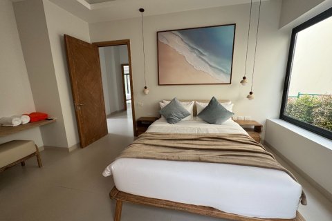 Chalet de 4 dormitorios en Naithon Beach, Tailandia № 153698 - foto 22