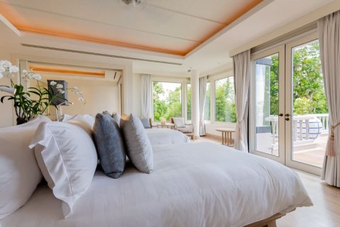 Chalet de 3 dormitorios en Naithon Beach, Tailandia № 153705 - foto 24