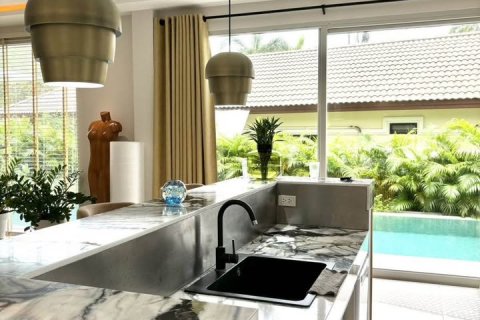 Propiedad 330 m2 en Rawai, Tailandia № 135268 - foto 19