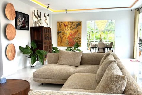 Propiedad 330 m2 en Rawai, Tailandia № 135268 - foto 16