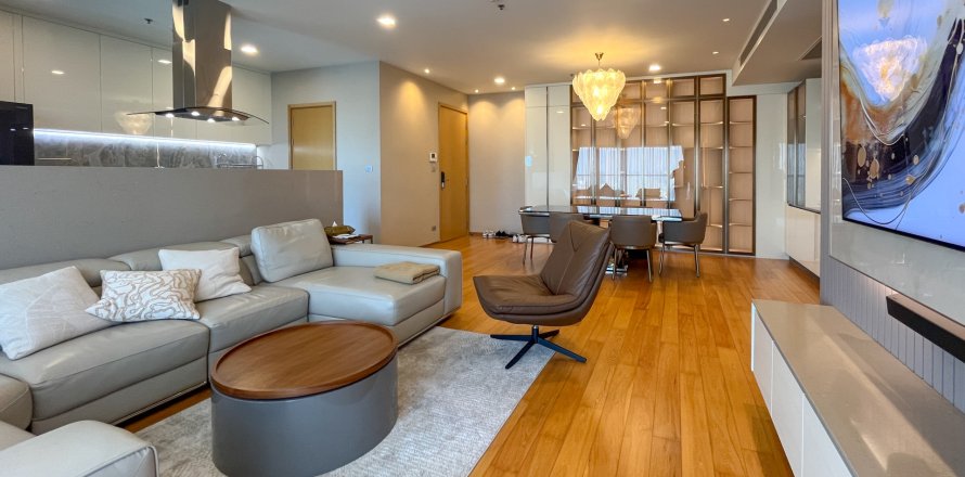 Condominio de 3 dormitorios en Watthana, Bangkok, Tailandia № 163796