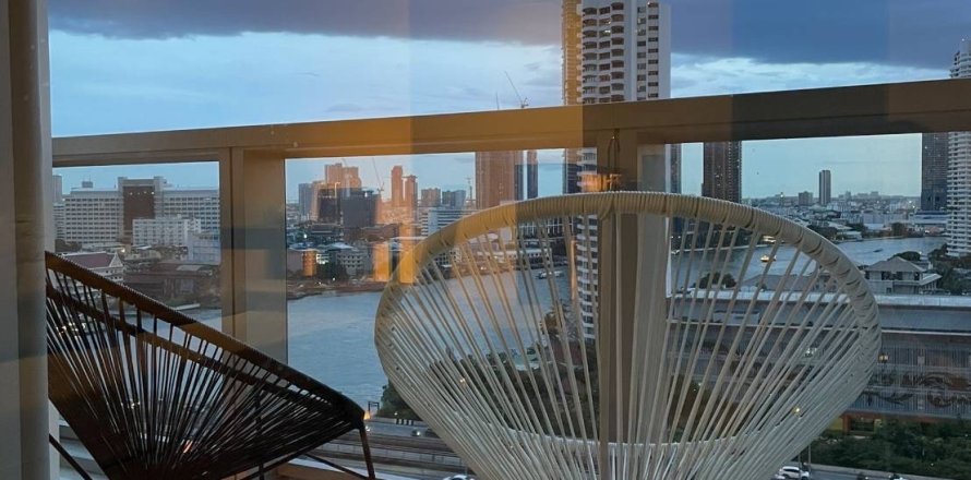Condominio de 2 dormitorios en Khlong San, Bangkok, Tailandia № 168003