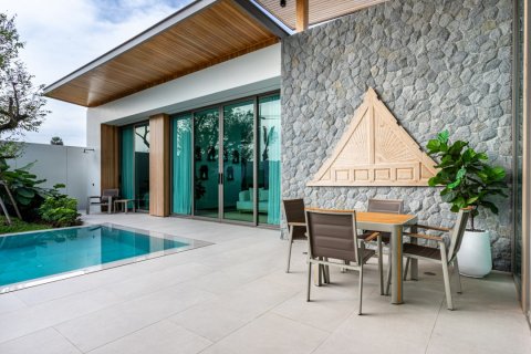Chalet de 3 dormitorios en Bang Tao, Tailandia № 210253 - foto 18