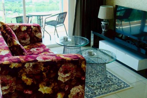 Condominio de 2 dormitorios en Pattaya, Tailandia № 153821 - foto 4