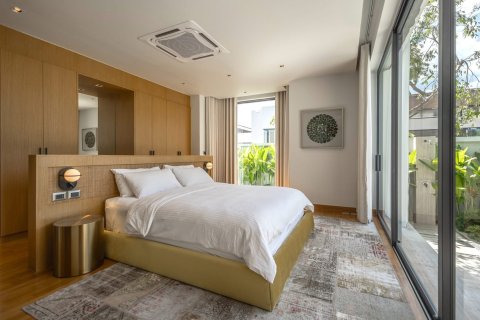 Chalet de 3 dormitorios en Bang Tao, Tailandia № 152578 - foto 10