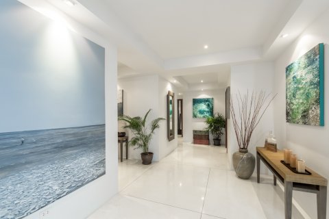 Villa on Layan Beach, Thailand 4 bedrooms № 70701 - photo 13