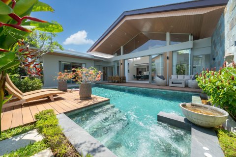 Chalet de 4 dormitorios en Naithon Beach, Tailandia № 210228