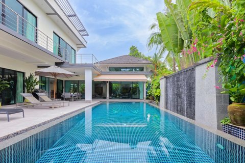 Chalet de 3 dormitorios en Phuket, Tailandia № 210222 - foto 21