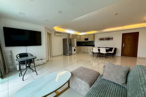 Condominio de 2 dormitorios en Pattaya, Tailandia № 198767 - foto 3