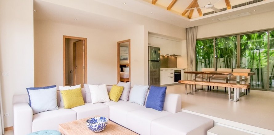 Chalet de 3 dormitorios en Bang Tao, Tailandia № 135184