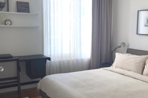 Condominio de 2 dormitorios en Pathum Wan, Bangkok, Tailandia № 163998 - foto 8