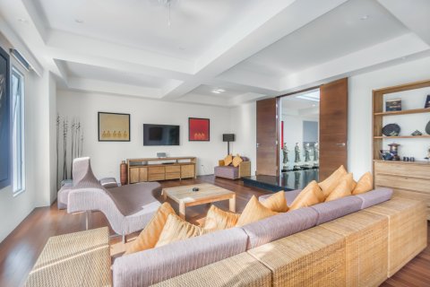 Villa on Layan Beach, Thailand 4 bedrooms № 70701 - photo 11