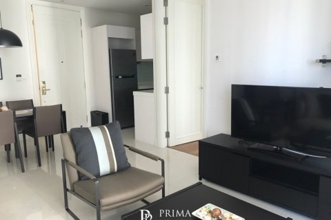 Condominio de 2 dormitorios en Pathum Wan, Bangkok, Tailandia № 163998 - foto 4