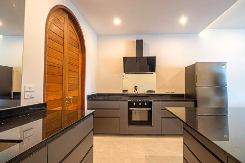 Chalet de 3 dormitorios en Ko Samui, Tailandia № 154491 - foto 5