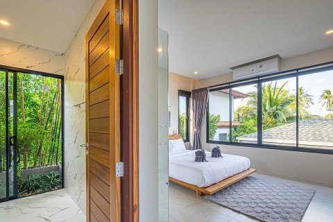Chalet de 3 dormitorios en Ko Samui, Tailandia № 154491 - foto 10
