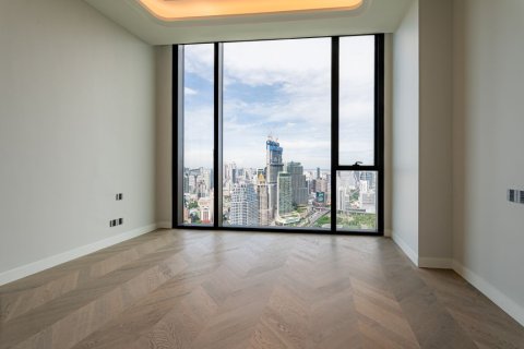 Condominio de 3 dormitorios en Pathum Wan, Bangkok, Tailandia № 163933 - foto 5