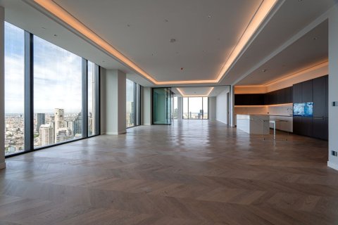 Condominio de 3 dormitorios en Pathum Wan, Bangkok, Tailandia № 163933 - foto 2