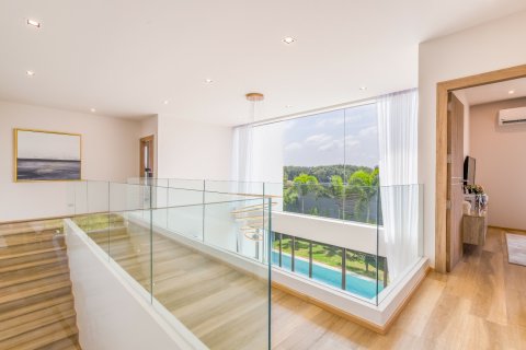 Chalet de 3 dormitorios en Bang Tao, Tailandia № 152361 - foto 4