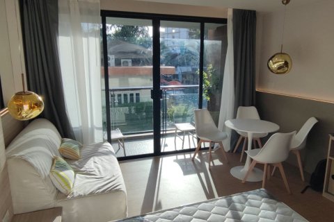 Wohnung in Kata, Thailand 1 Schlafzimmer № 209708