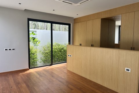 Chalet de 3 dormitorios en Bang Tao, Tailandia № 152428 - foto 6