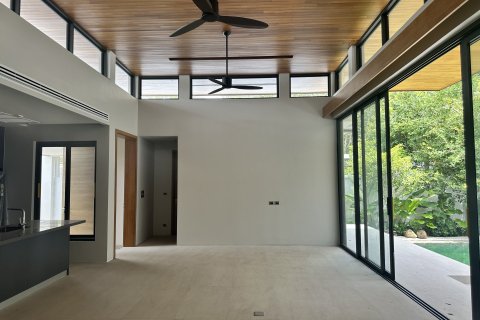 Chalet de 3 dormitorios en Bang Tao, Tailandia № 152428 - foto 5