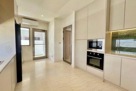 Casa de 4 dormitorios en Pattaya, Tailandia № 146367 - foto 11