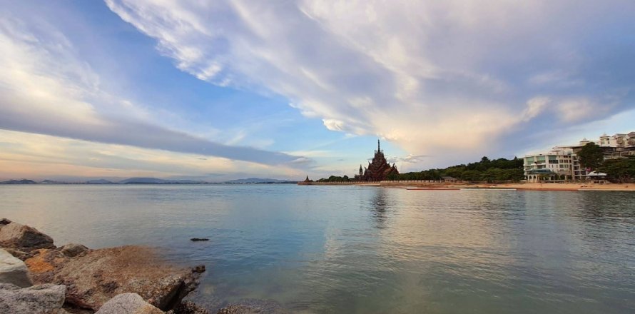 Condominio de 2 dormitorios en Pattaya, Tailandia № 134271
