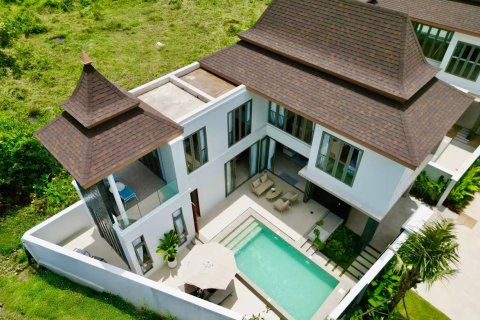 Chalet de 3 dormitorios en Bang Tao, Tailandia № 152504 - foto 2