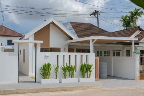 Propriété à Chalong, Thaïlande 144 m2 № 135105