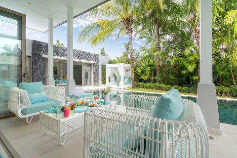 Chalet de 5 dormitorios en Bang Tao, Tailandia № 210016 - foto 8