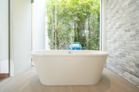 Chalet de 5 dormitorios en Bang Tao, Tailandia № 210016 - foto 12