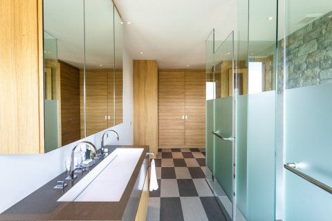 Chalet de 7 dormitorios en Layan Beach, Tailandia № 74436 - foto 24