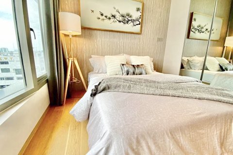 Condominio de 2 dormitorios en Bang Rak, Bangkok, Tailandia № 164850 - foto 5