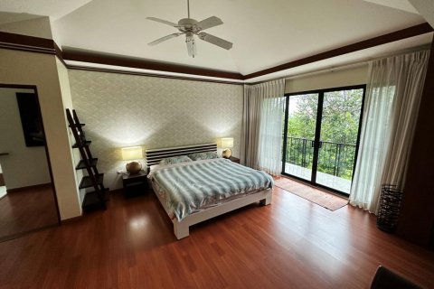 Chalet de 3 dormitorios en Bang Tao, Tailandia № 75774 - foto 13