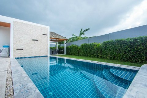 Villa on Nai Harn Beach, Thailand 3 bedrooms № 210223 - photo 24
