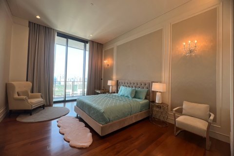 Condominio de 4 dormitorios en Pathum Wan, Bangkok, Tailandia № 167053 - foto 8