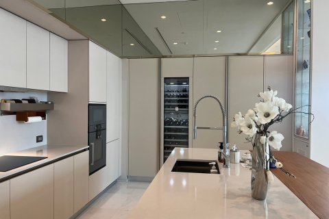 Condominio de 4 dormitorios en Pathum Wan, Bangkok, Tailandia № 167053 - foto 7