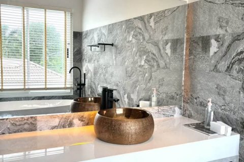 Propiedad 330 m2 en Rawai, Tailandia № 135268 - foto 6