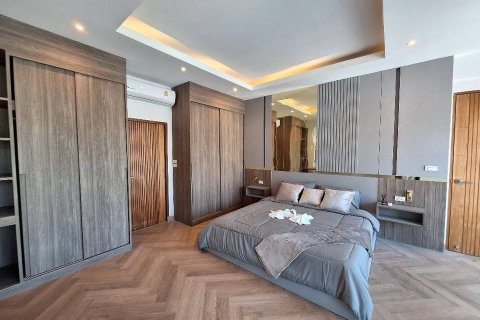 Propiedad 357.47 m2 en Rawai, Tailandia № 144435 - foto 3