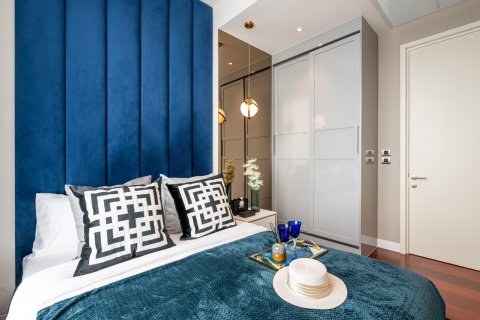 Condominio de 2 dormitorios en Watthana, Bangkok, Tailandia № 163800 - foto 19