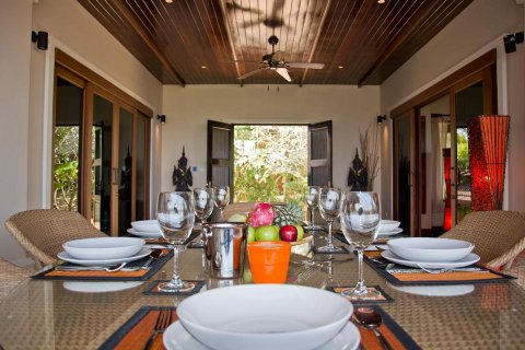 Chalet de 6 dormitorios en Layan Beach, Tailandia № 70935 - foto 4