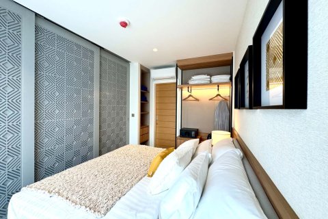 Condo on Layan Beach, Thailand, 1 bedroom № 199498 - photo 9