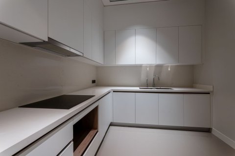 Condominio de 3 dormitorios en Pathum Wan, Bangkok, Tailandia № 163933 - foto 11