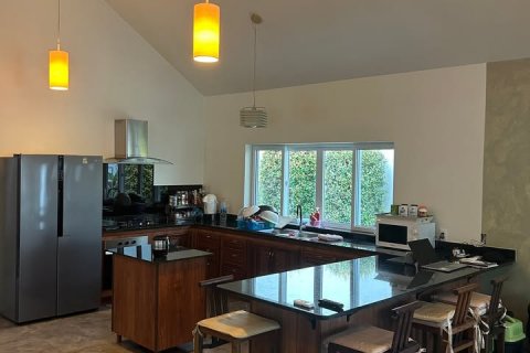 Propiedad 300 m2 en Rawai, Tailandia № 135145 - foto 20
