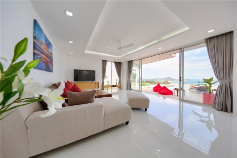 Chalet de 3 dormitorios en Chaweng Beach, Ko Samui, Tailandia № 154490 - foto 2